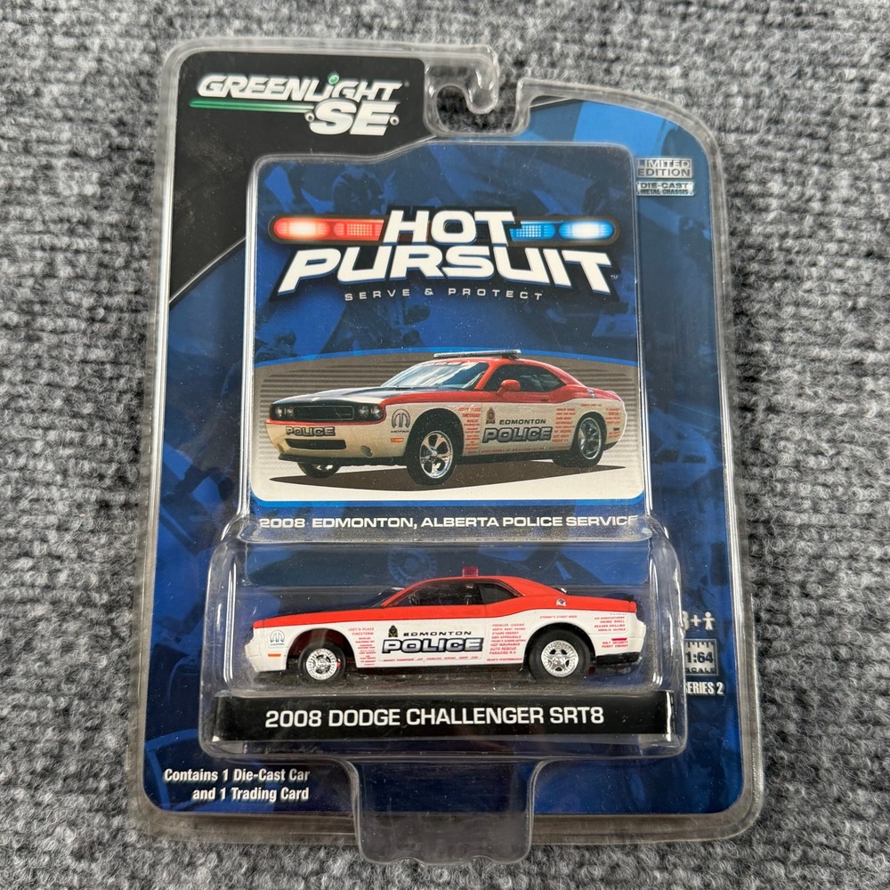 Greenlight 2008 Dodge Challenger SRT8 Edmonton Police 1:64 Red White Hot Pursuit